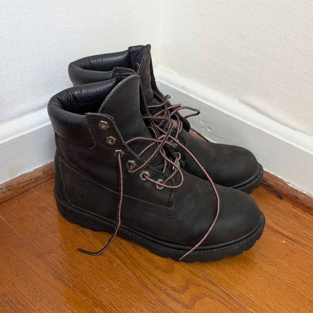 Vintage Timberland Black Leather Ankle Boots
